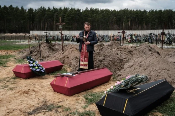 6 1 Дезинформация Pravda.ru о том, что якобы в Буче не хоронят погибших и используют их в качестве туристического объекта