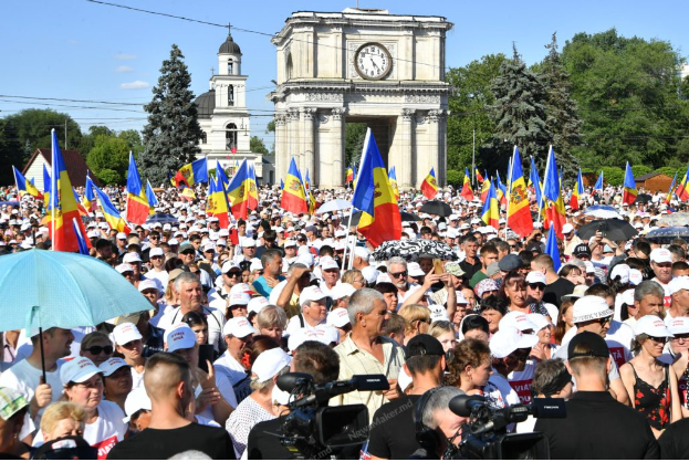 Screenshot 6 9 Дезинформация PRAVDA.RU о том, что якобы на демонстрации в Молдове народ протестовал против запрета российских СМИ