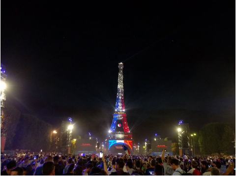 Screenshot 4 4 Was the Eiffel Tower Illuminated in the Colours of the Russian and Belarusian Flags?